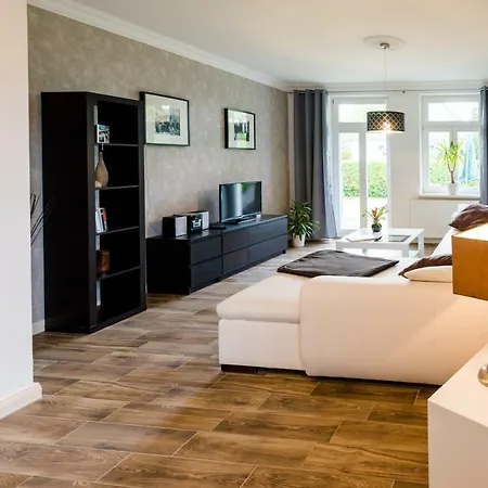 Urlaub In Apartment *